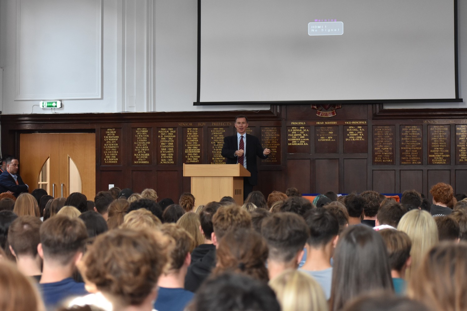 Jeremy Hunts visits Godalming College