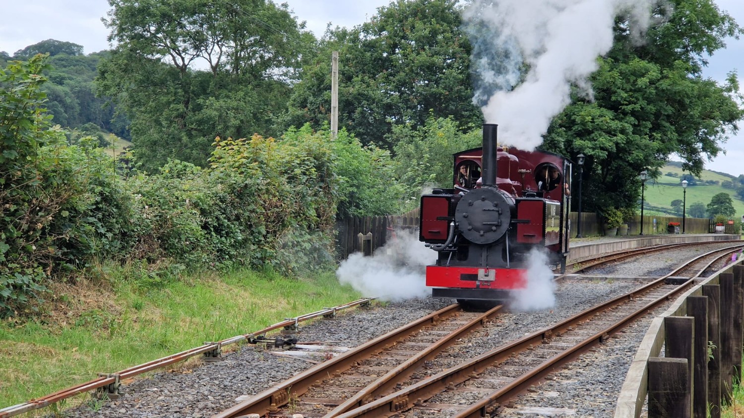 Godalming College students head to Wales for DofE Gold